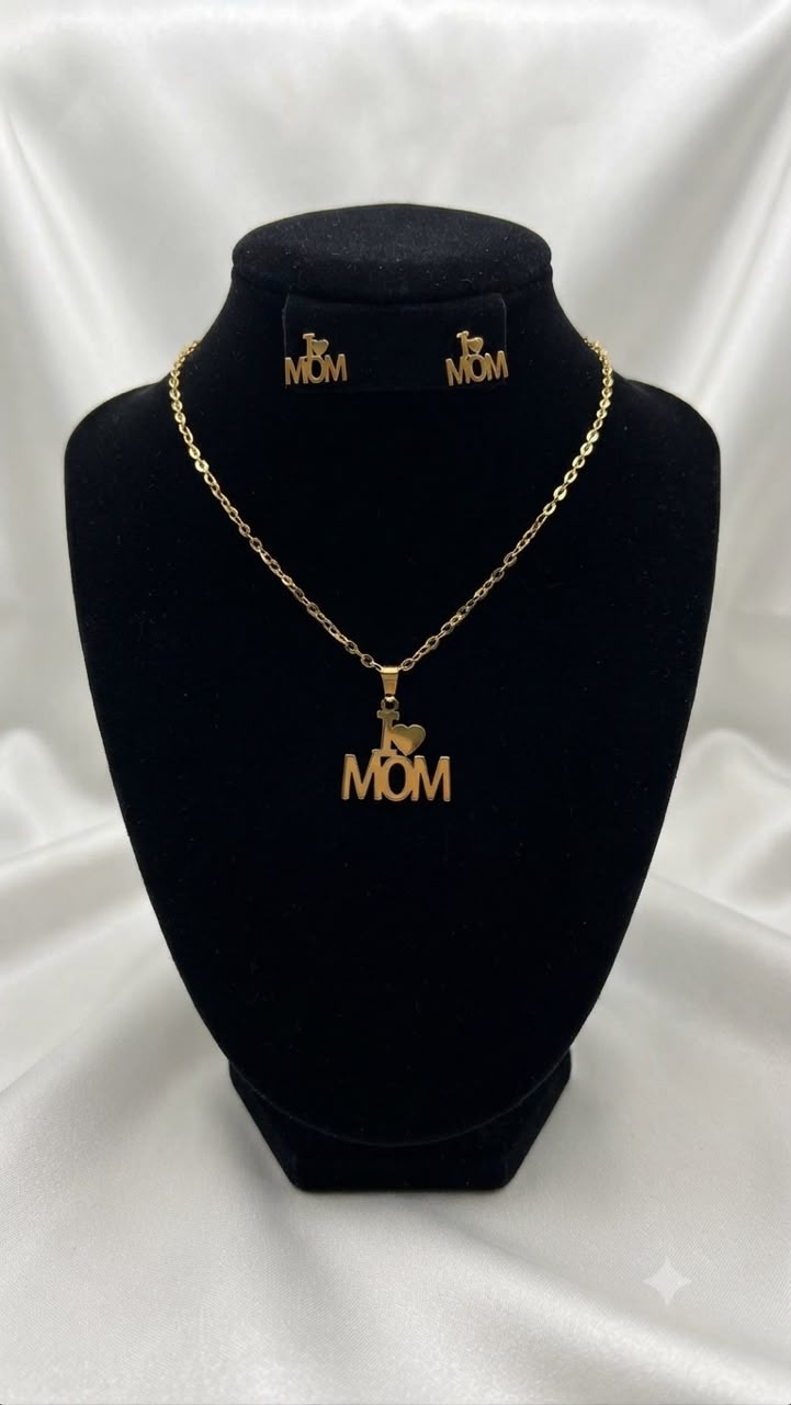 I Love Mom Necklace & Earrings Set